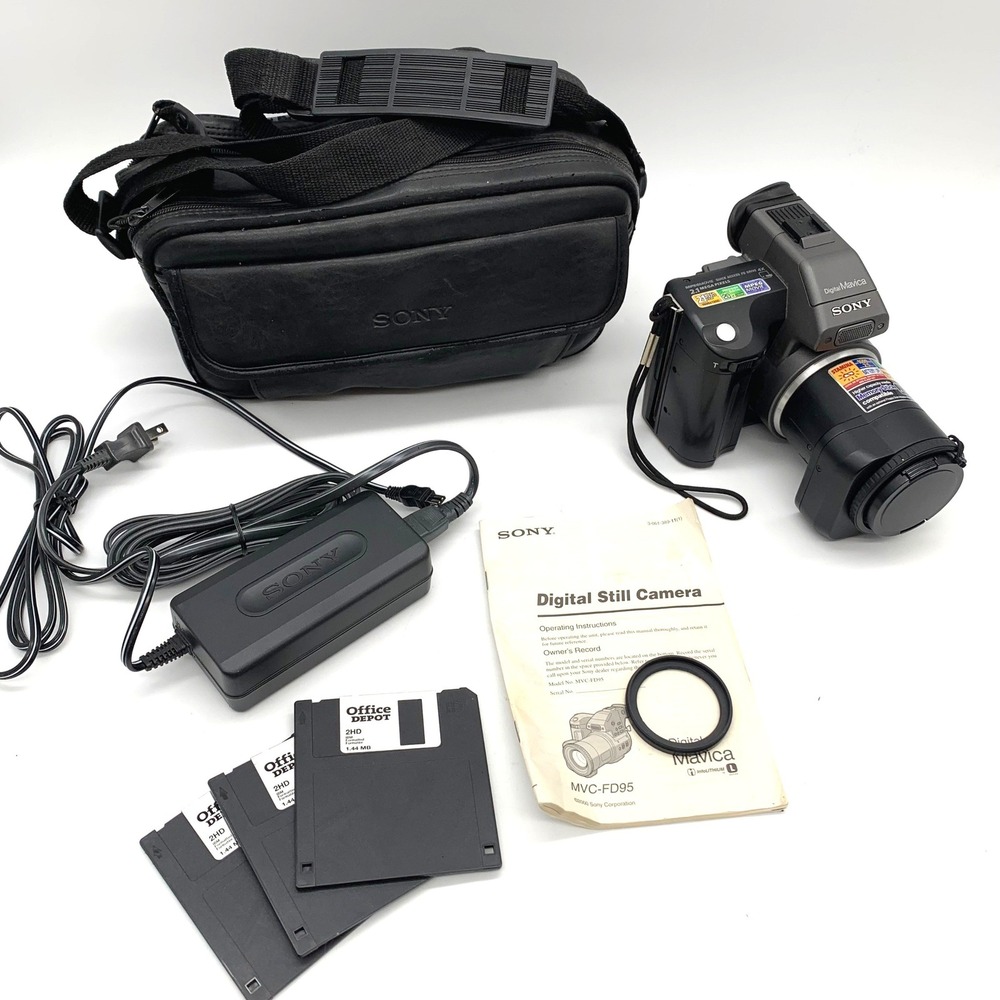 Sony Digital Mavica MVC-FD95 2.1MP Floppy Disk Camera 10x Zoom Retro Tested